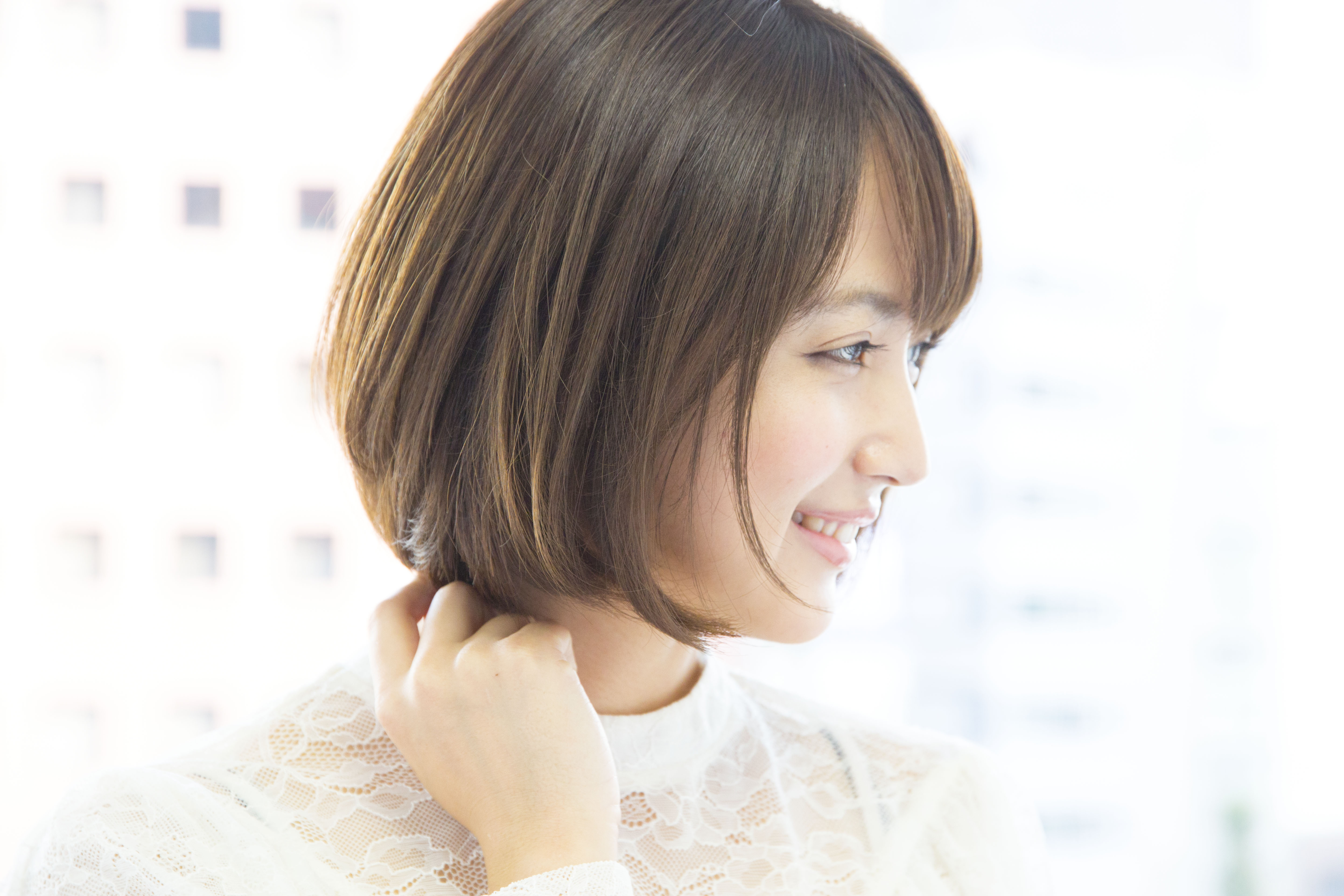 縮毛矯正の触り心地はサラサラだが 見た目が傷んで見えてしまう ブログ 銀座美容室カロン銀座 Calon ヘアカラーサロン