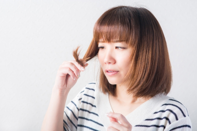 栗色にしたいのに 白髪染めでみどりっぽく顔色が悪くなるのはなぜ ブログ 銀座美容室カロン銀座 Calon ヘアカラーサロン