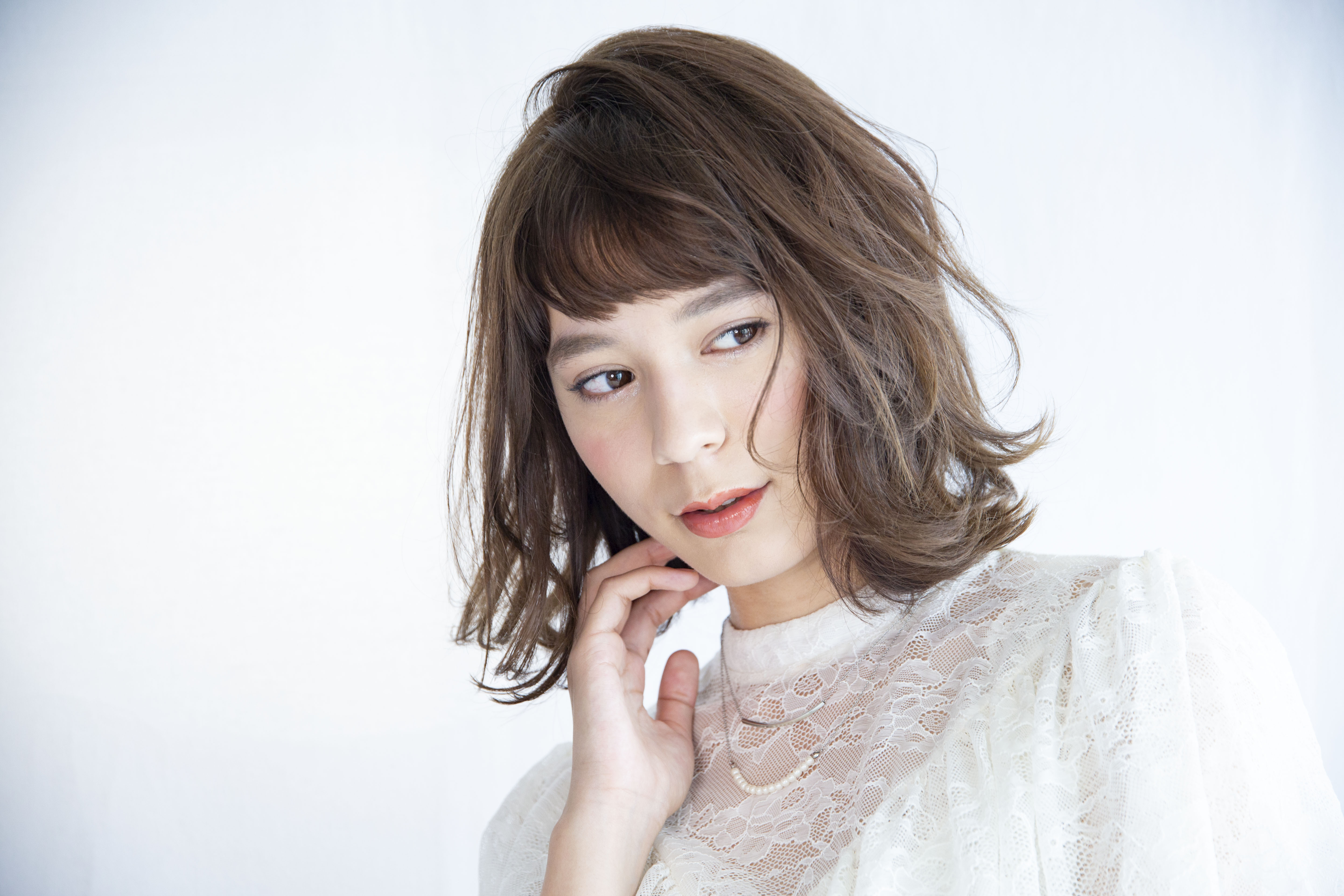 白髪 うねり 乾燥は年齢のせいだけではありません ブログ 銀座美容室カロン銀座 Calon ヘアカラーサロン 白髪 うねり 乾燥は年齢のせいだけではありません ブログ 銀座美容室カロン銀座 Calon ヘアカラーサロン