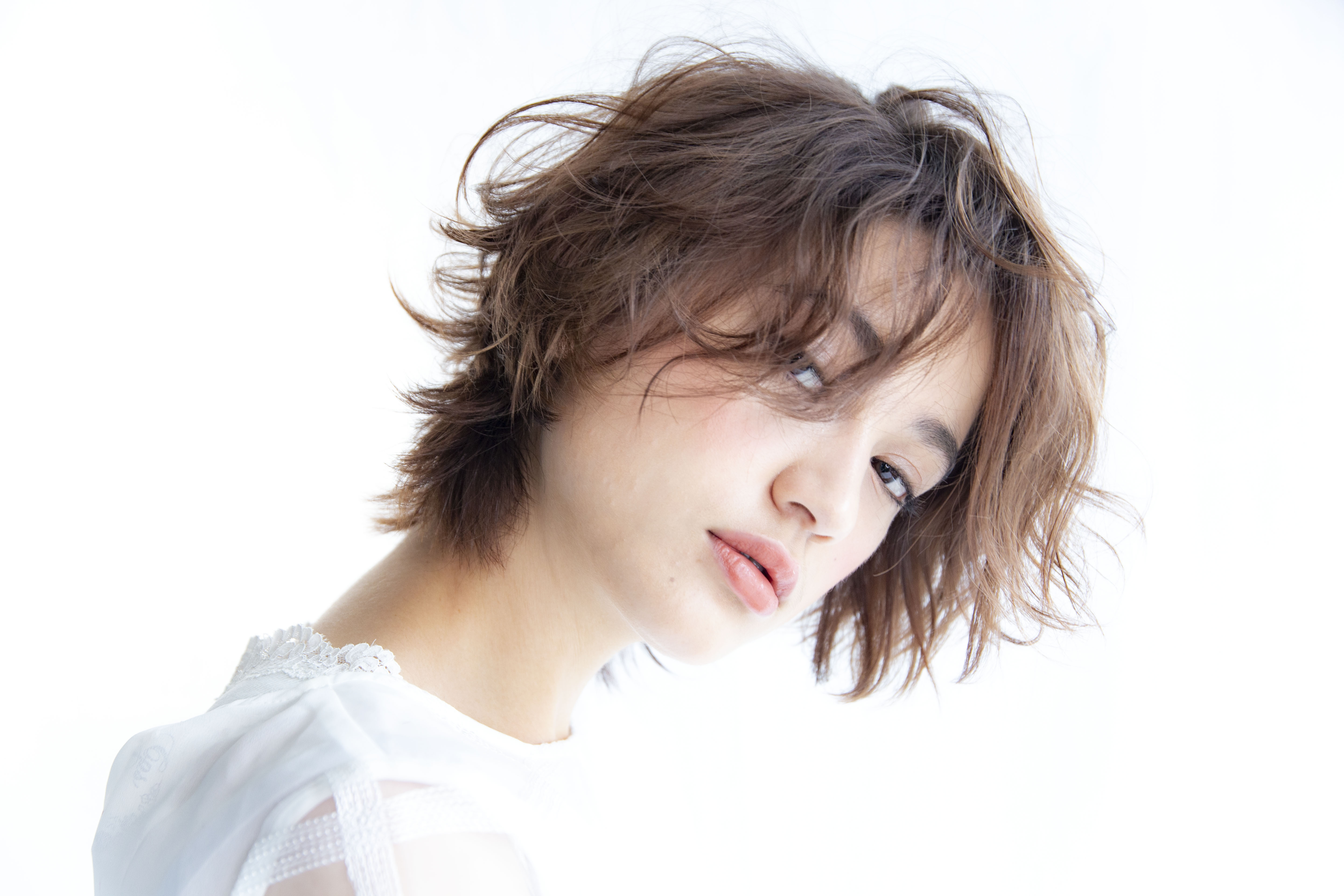 白髪染めで黒くなった髪を明るい茶色にする技術 傷まない白髪染め ヘアカラー 髪の悩みの相談 は銀座美容室カロンちゃんのbeauty blog 白髪染めで黒くなった髪を明るい茶色にする技術 傷まない白髪染め ヘアカラー 髪の悩みの相談 は銀座美容室カロンちゃんのbeauty blog