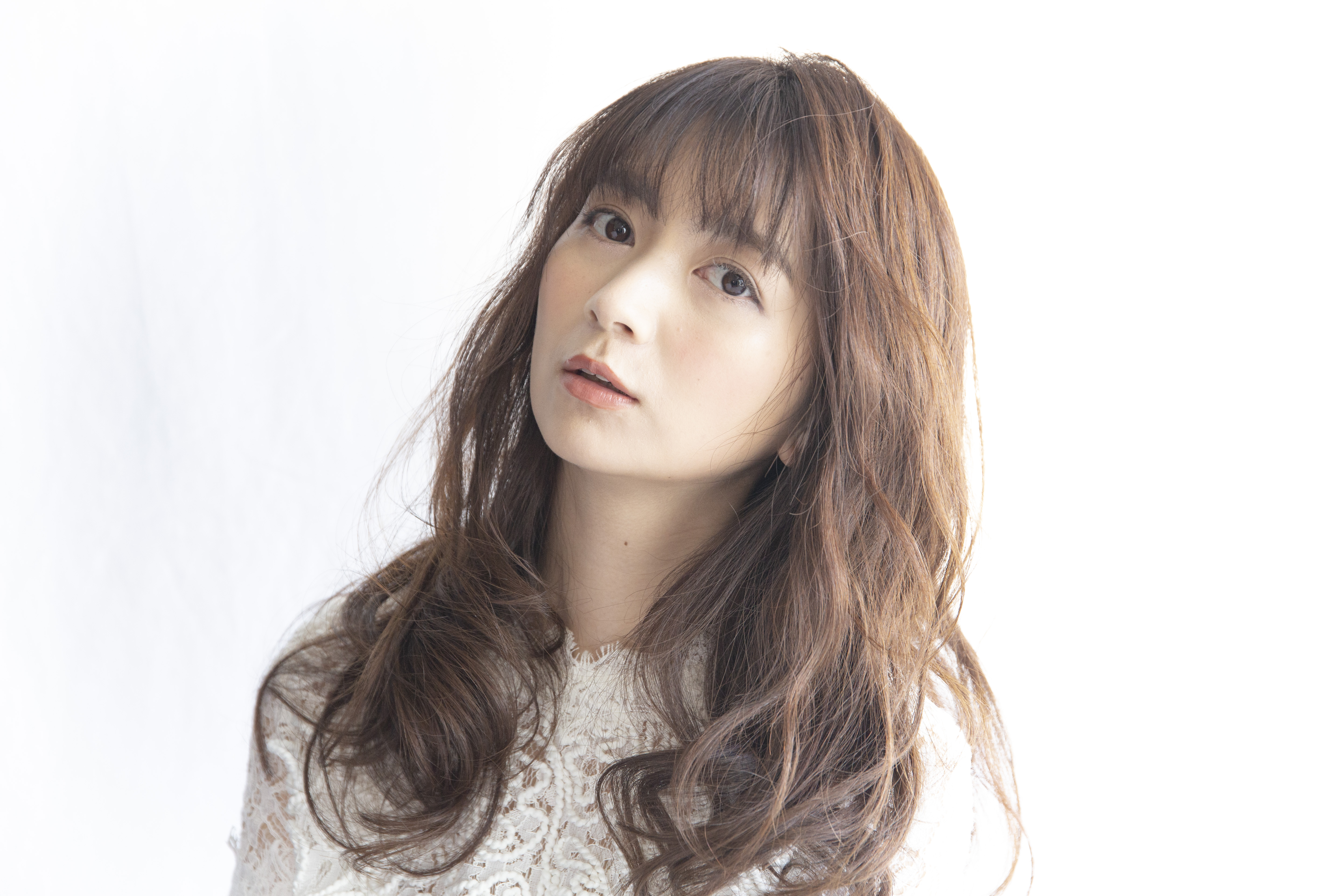 白髪染めの悩み 白髪はしっかり染めたい でも暗くなりたくない ブログ 銀座美容室カロン銀座 Calon ヘアカラーサロン