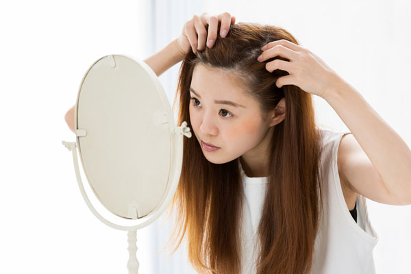 白髪の伸びるスピードは黒髪よりも早いの ブログ 銀座美容室カロン銀座 Calon ヘアカラーサロン 白髪の伸びるスピードは黒髪よりも早いの ブログ 銀座美容室カロン銀座 Calon ヘアカラーサロン
