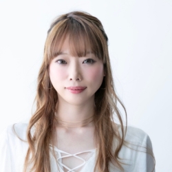 菊池 真里亜